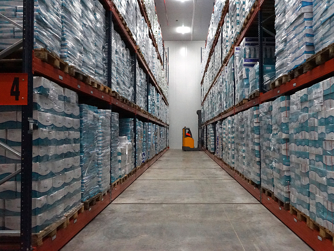LOGISTIC CENTER FOR FROZEN PRODUCTS STORAGE AND DISTRIBUTION