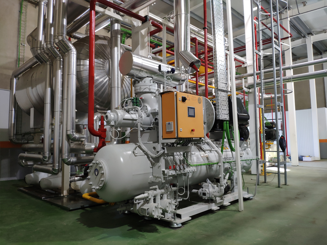 LOGISTIC CENTER FOR FROZEN PRODUCTS STORAGE AND DISTRIBUTION