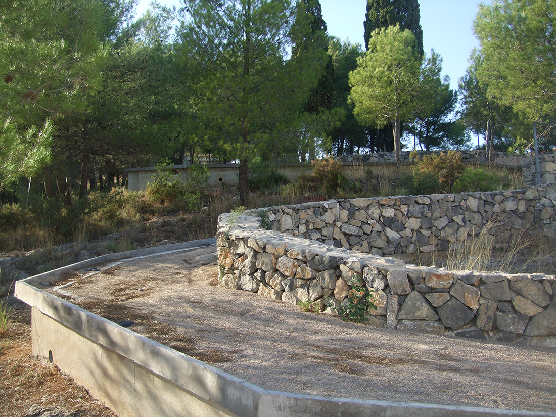 DEGRADED LANDSCAPE AREA RECOVERY FOR PARK MONT CALVARI EXECUTION