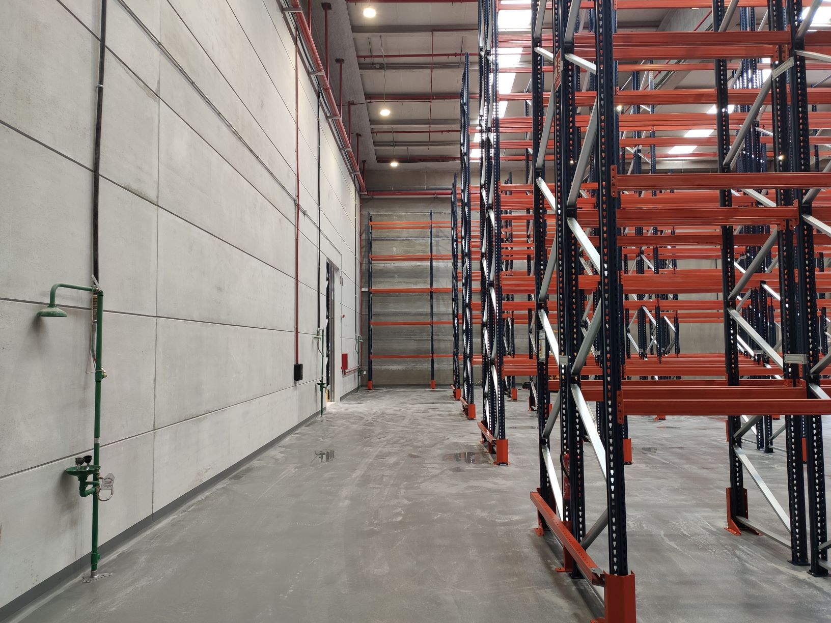 CHEMICAL AND COSMETIC PRODUCTS LOGISTICS WAREHOUSE